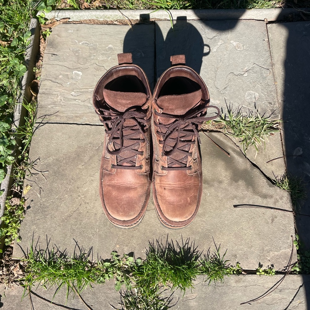 Cabela’s leather boots, in great condition